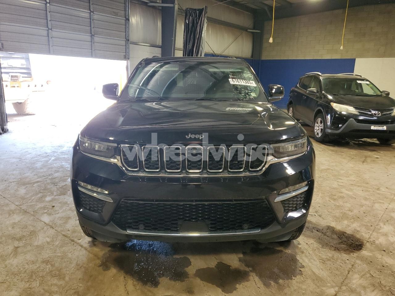 Photo 5 of 2023 JEEP GRAND CHEROKEE LIMITED 4XE (VIN 1C4RJYB63P8786909)