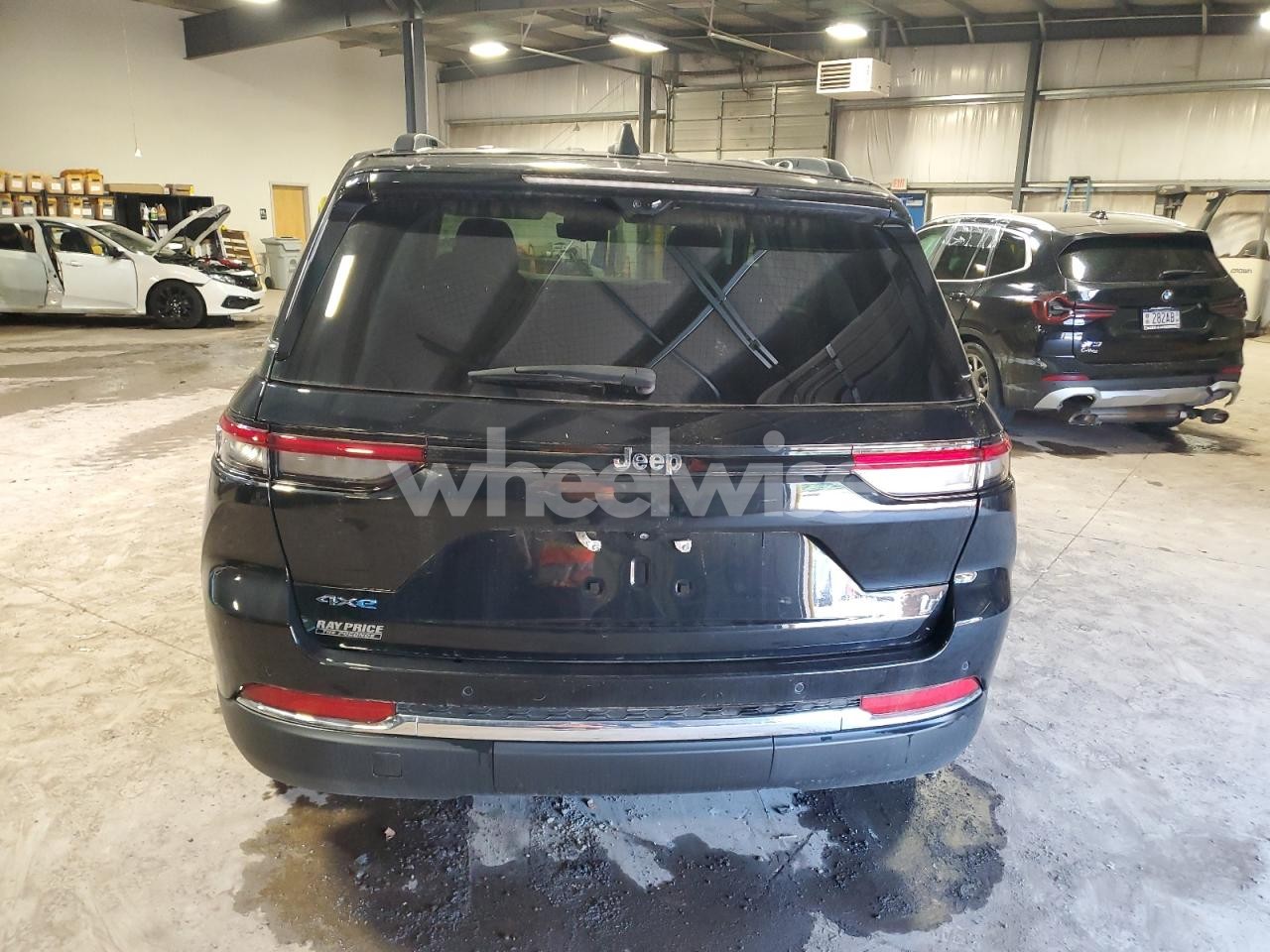 Photo 6 of 2023 JEEP GRAND CHEROKEE LIMITED 4XE (VIN 1C4RJYB63P8786909)