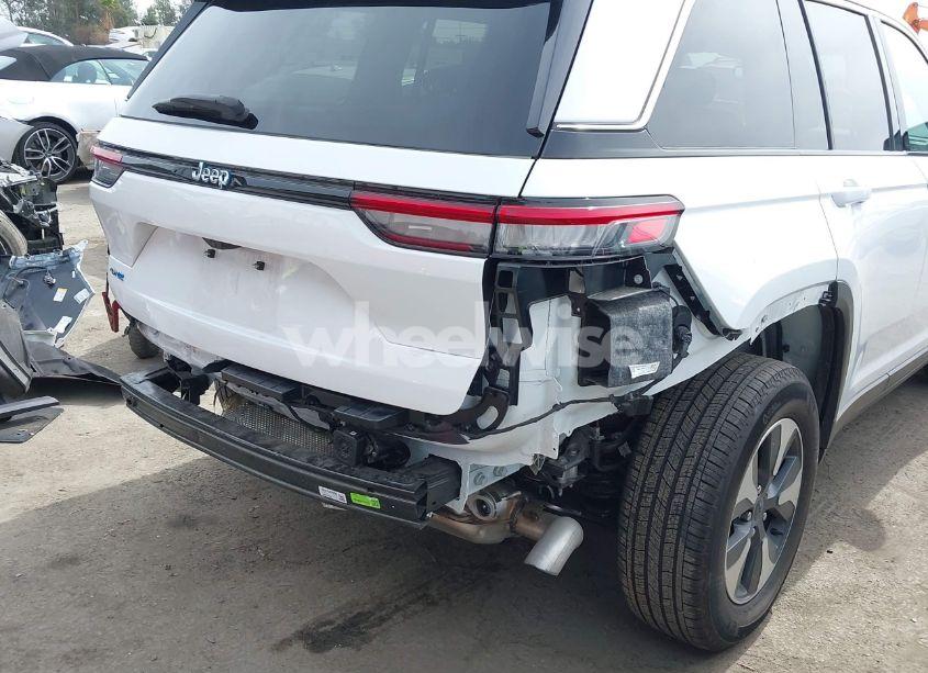 Photo 18 of 2023 Jeep Grand CHEROKEE 4XE (VIN 1C4RJYB63PC664077)