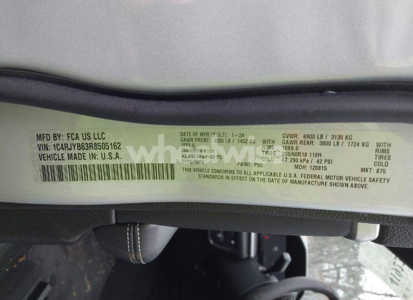 Photo 9 of 2024 Jeep Grand CHEROKEE 4XE (VIN 1C4RJYB63R8505162)