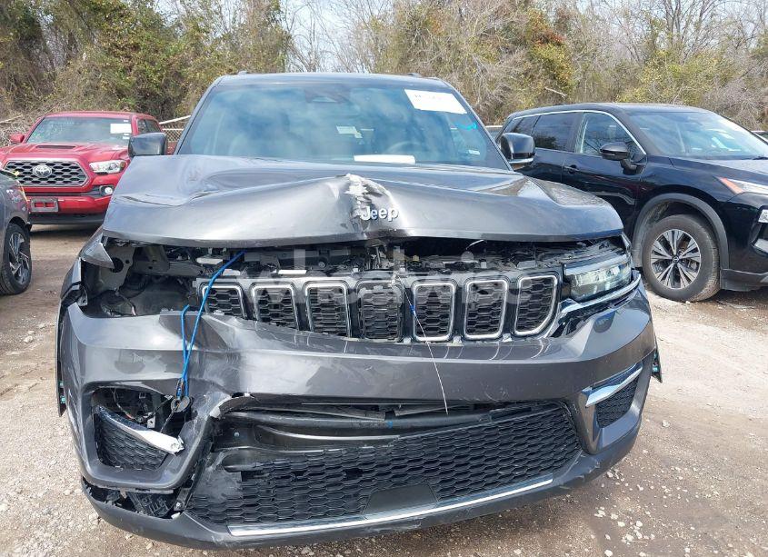 Photo 12 of 2024 Jeep Grand CHEROKEE 4XE (VIN 1C4RJYB63RC115580)