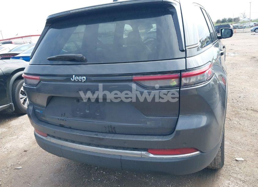 Photo 16 of 2024 Jeep Grand CHEROKEE 4XE (VIN 1C4RJYB63RC115580)