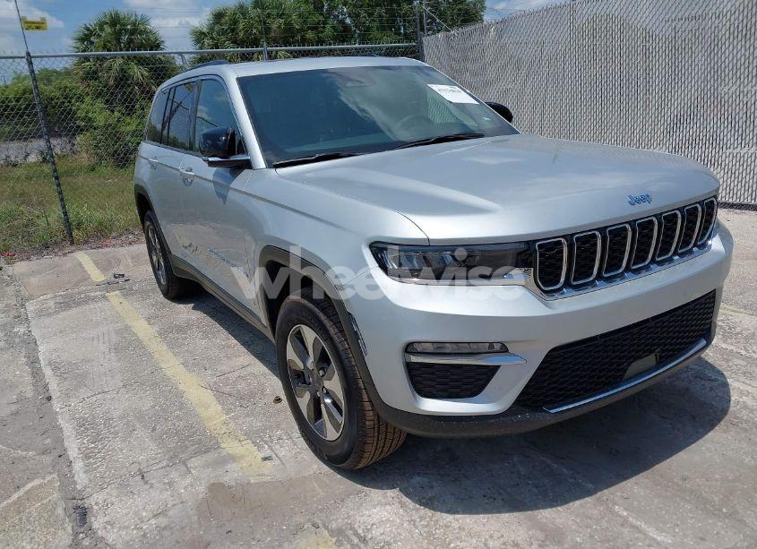 2024 Jeep Grand CHEROKEE 4XE (VIN 1C4RJYB63RC171521) main photo