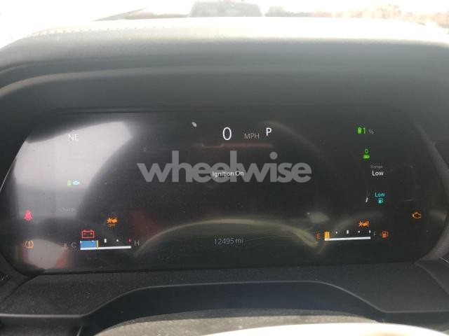 Photo 2 of 2022 JEEP GRAND CHEROKEE LIMITED 4XE (VIN 1C4RJYB64N8748862)