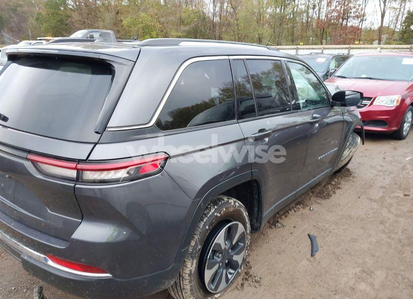 Photo 12 of 2023 Jeep Grand CHEROKEE 4XE (VIN 1C4RJYB64P8787891)