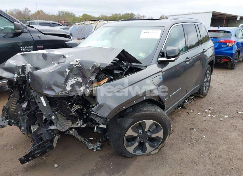 Photo 2 of 2023 Jeep Grand CHEROKEE 4XE (VIN 1C4RJYB64P8787891)