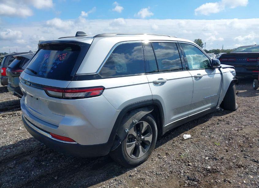 Photo 4 of 2023 Jeep Grand CHEROKEE 4XE (VIN 1C4RJYB64PC628656)