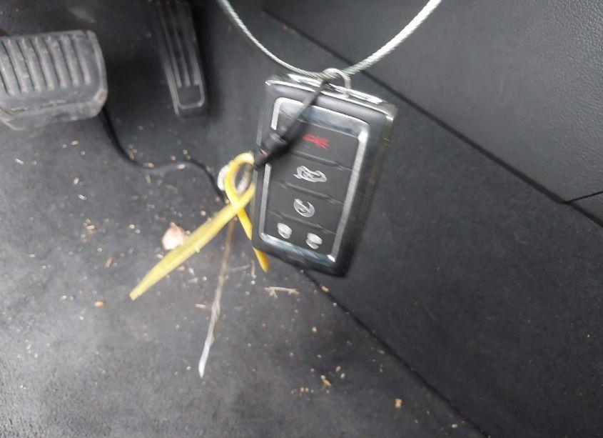 Photo 11 of 2024 Jeep Grand CHEROKEE 4XE (VIN 1C4RJYB64R8515988)