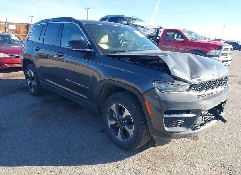 2024 Jeep Grand CHEROKEE 4XE (VIN 1C4RJYB64R8521287) main photo