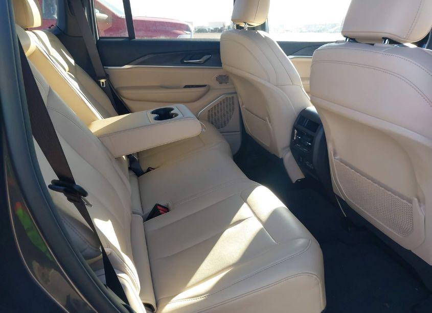 Photo 8 of 2024 Jeep Grand CHEROKEE 4XE (VIN 1C4RJYB64R8521287)