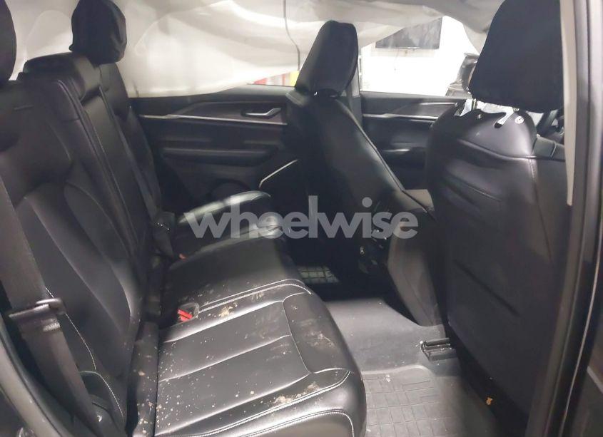 Photo 8 of 2022 Jeep Grand CHEROKEE 4XE LIMITED 4X4 (VIN 1C4RJYB65N8748191)