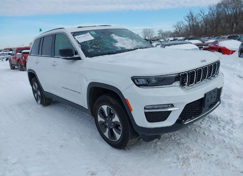 2023 Jeep Grand CHEROKEE 4XE (VIN 1C4RJYB65PC648897) main photo