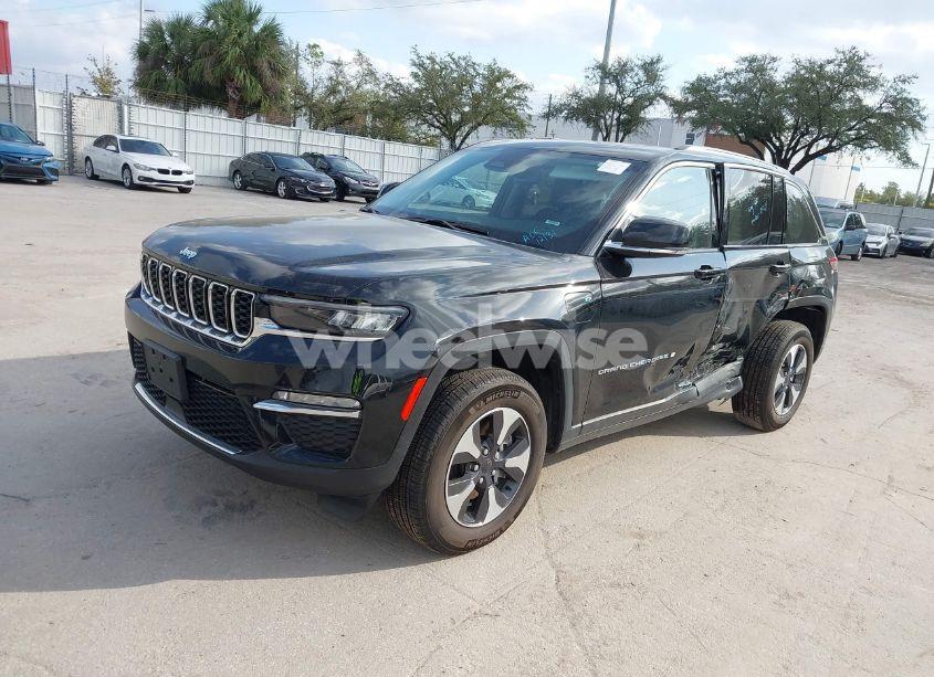 Photo 2 of 2023 Jeep Grand CHEROKEE 4XE (VIN 1C4RJYB65PC649788)
