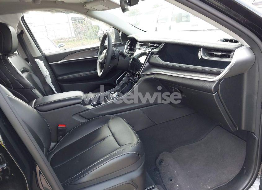 Photo 5 of 2023 Jeep Grand CHEROKEE 4XE (VIN 1C4RJYB65PC649788)