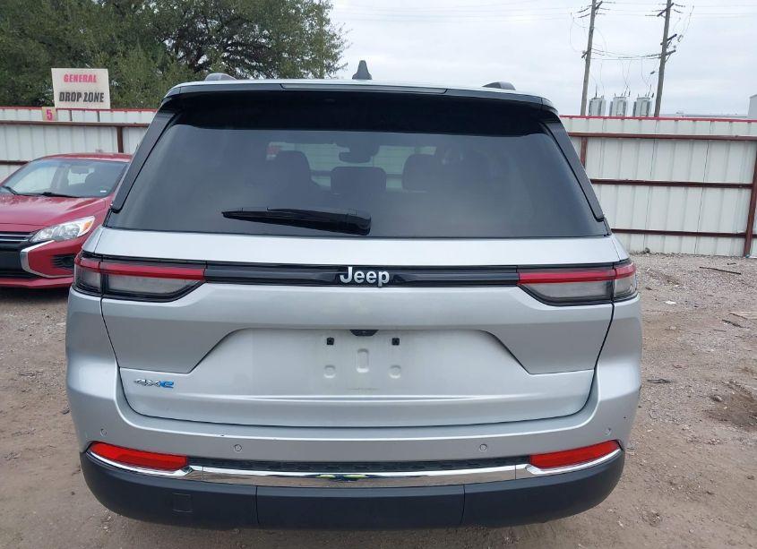 Photo 16 of 2024 Jeep Grand CHEROKEE 4XE (VIN 1C4RJYB65RC120649)