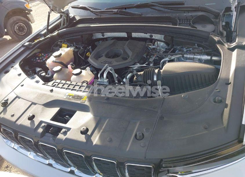 Photo 10 of 2024 Jeep Grand CHEROKEE 4XE (VIN 1C4RJYB65RC129710)