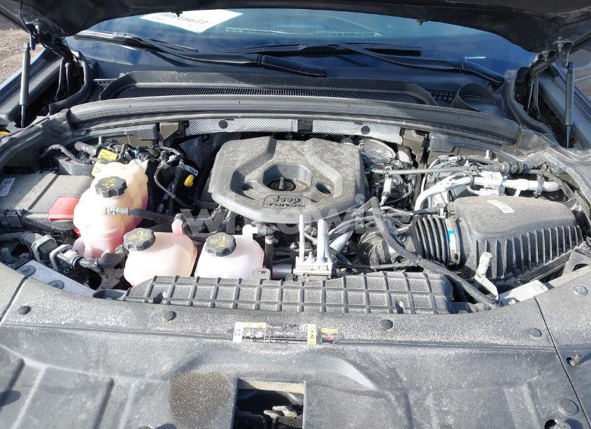 Photo 10 of 2024 Jeep Grand CHEROKEE 4XE (VIN 1C4RJYB65RC181984)