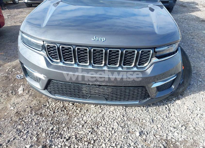 Photo 12 of 2024 Jeep Grand CHEROKEE 4XE (VIN 1C4RJYB65RC181984)
