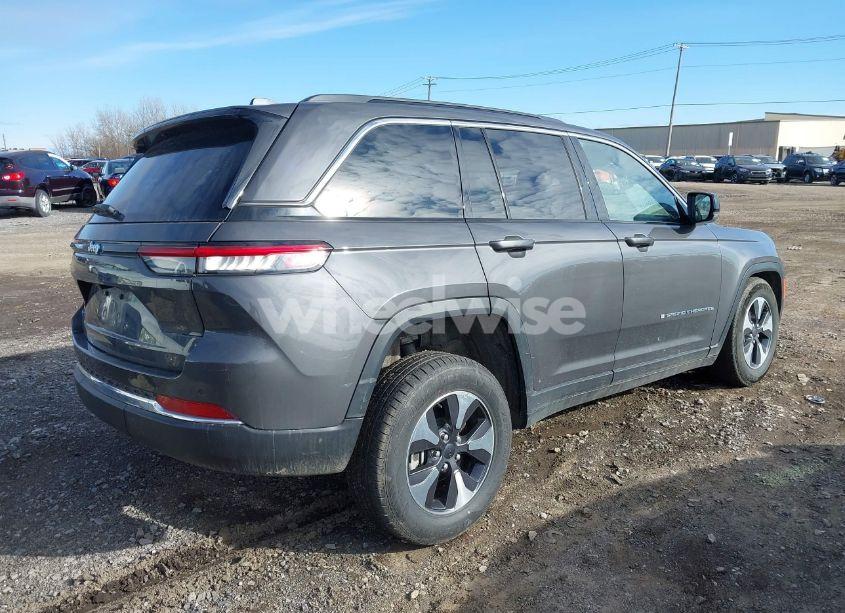 Photo 4 of 2024 Jeep Grand CHEROKEE 4XE (VIN 1C4RJYB65RC181984)