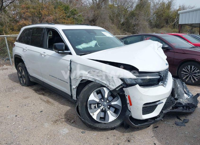 2024 Jeep Grand CHEROKEE 4XE (VIN 1C4RJYB65RC720622) main photo