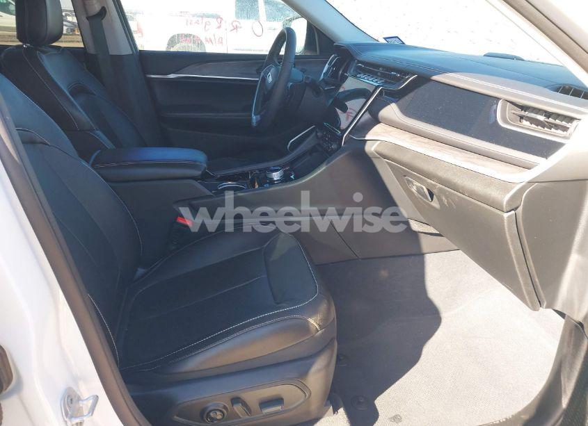 Photo 5 of 2022 Jeep Grand CHEROKEE 4XE LIMITED 4X4 (VIN 1C4RJYB66N8721372)