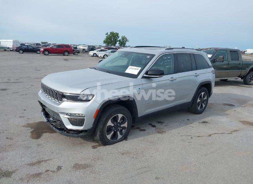 Photo 2 of 2023 Jeep Grand CHEROKEE 4XE (VIN 1C4RJYB66PC649556)