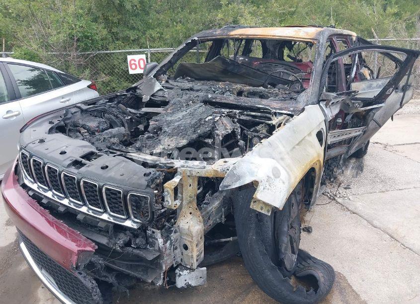 Photo 6 of 2024 Jeep Grand CHEROKEE 4XE (VIN 1C4RJYB66RC132258)