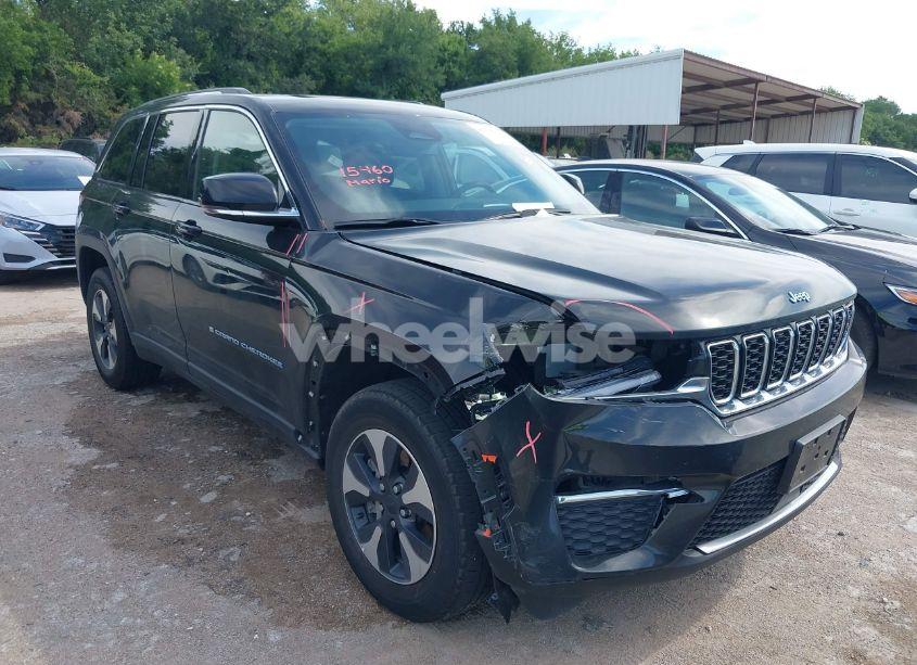 2024 Jeep Grand CHEROKEE 4XE (VIN 1C4RJYB66RC709970) main photo