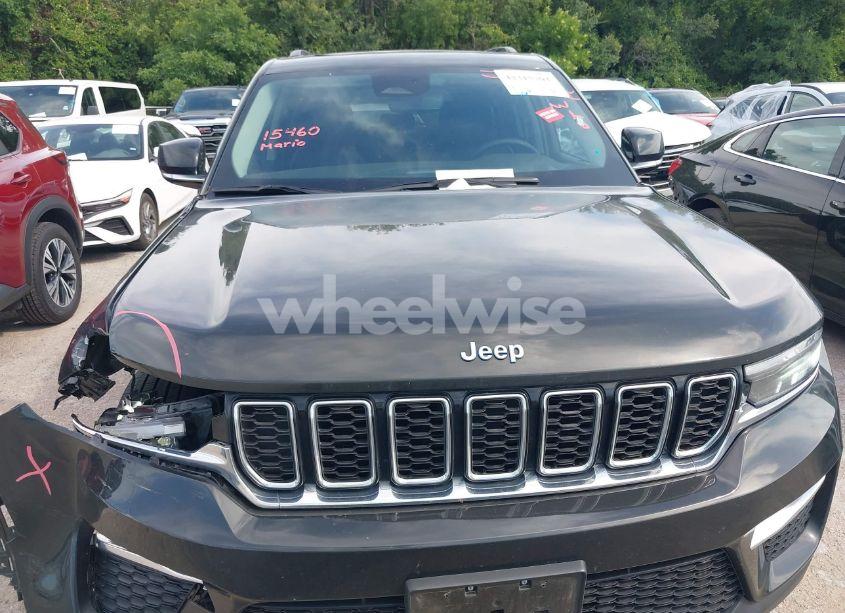 Photo 12 of 2024 Jeep Grand CHEROKEE 4XE (VIN 1C4RJYB66RC709970)