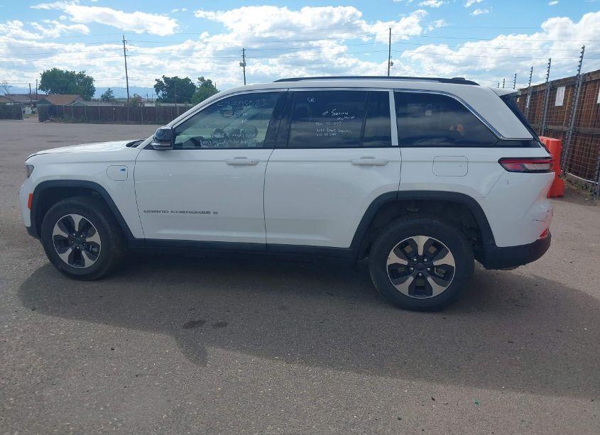 Photo 14 of 2023 Jeep Grand CHEROKEE 4XE (VIN 1C4RJYB67PC624021)