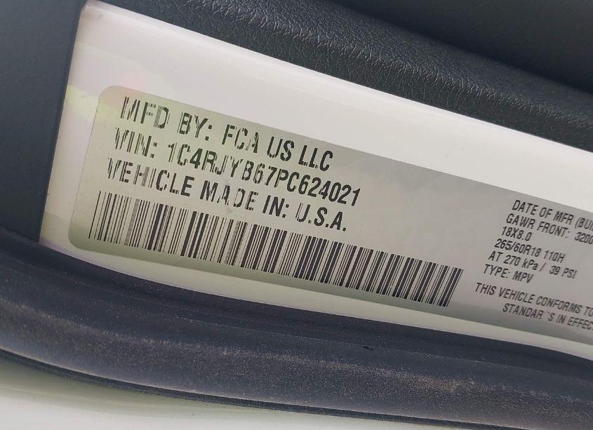 Photo 9 of 2023 Jeep Grand CHEROKEE 4XE (VIN 1C4RJYB67PC624021)