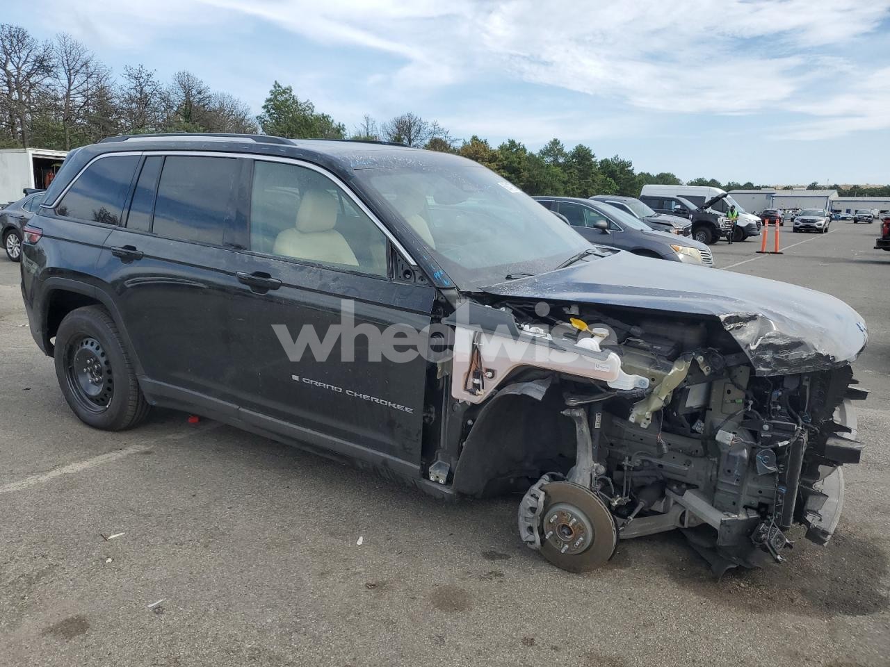 Photo 4 of 2023 JEEP GRAND CHEROKEE LIMITED 4XE (VIN 1C4RJYB67PC665409)