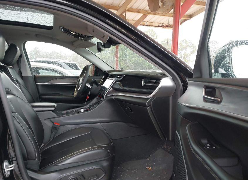 Photo 5 of 2024 Jeep Grand CHEROKEE 4XE (VIN 1C4RJYB67R8958135)