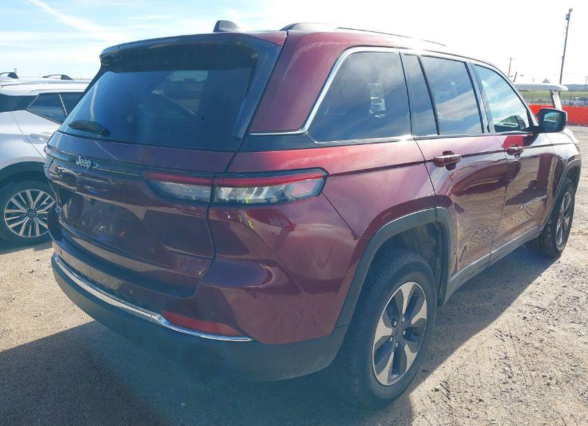 Photo 4 of 2024 Jeep Grand CHEROKEE 4XE (VIN 1C4RJYB67R8959012)