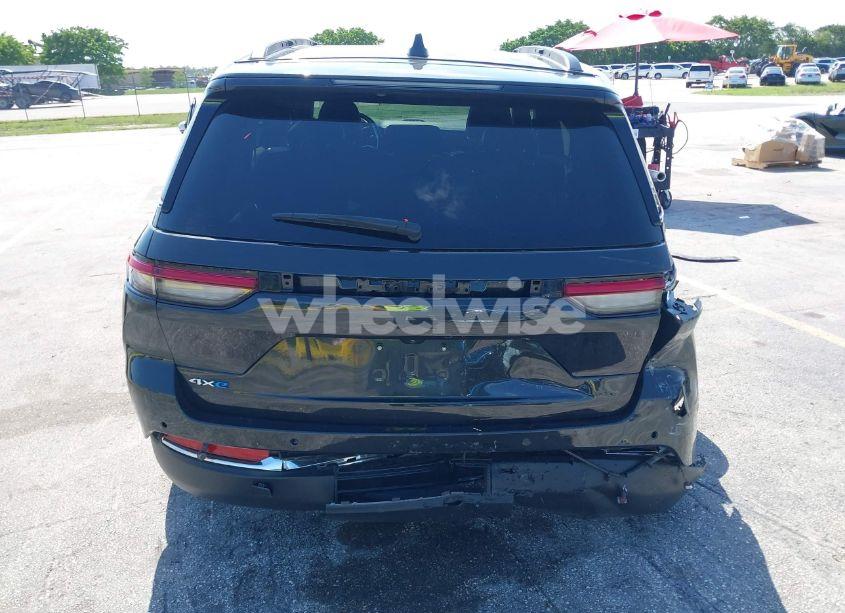 Photo 16 of 2024 Jeep Grand CHEROKEE 4XE (VIN 1C4RJYB67RC115694)
