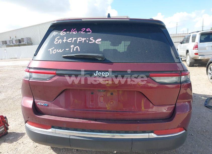Photo 17 of 2024 Jeep Grand CHEROKEE 4XE (VIN 1C4RJYB67RC117428)