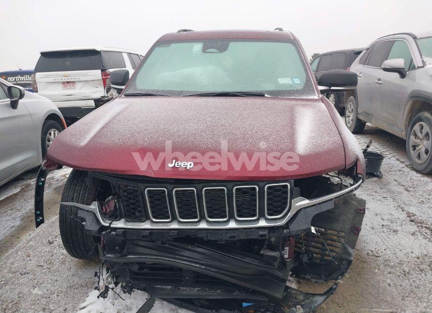 Photo 12 of 2024 Jeep Grand CHEROKEE 4XE (VIN 1C4RJYB67RC145603)