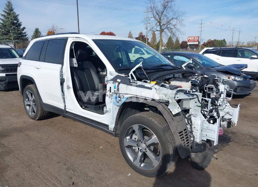 2022 Jeep Grand CHEROKEE 4XE LIMITED 4X4 (VIN 1C4RJYB68N8756950) main photo