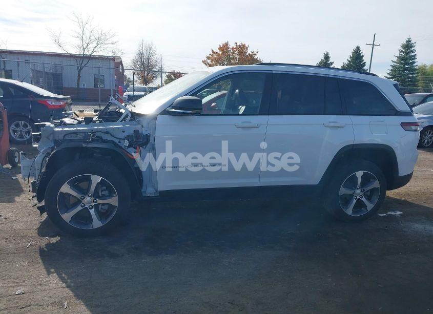 Photo 14 of 2022 Jeep Grand CHEROKEE 4XE LIMITED 4X4 (VIN 1C4RJYB68N8756950)