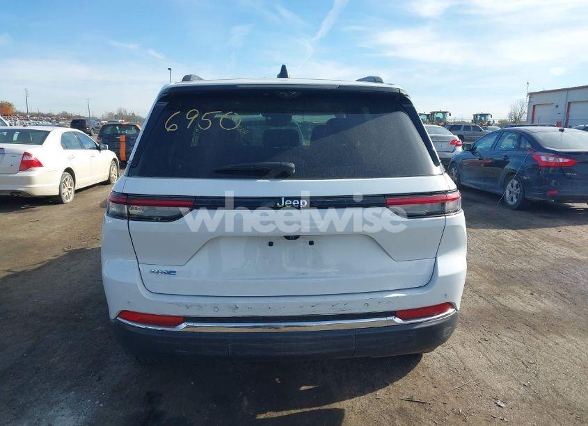 Photo 16 of 2022 Jeep Grand CHEROKEE 4XE LIMITED 4X4 (VIN 1C4RJYB68N8756950)