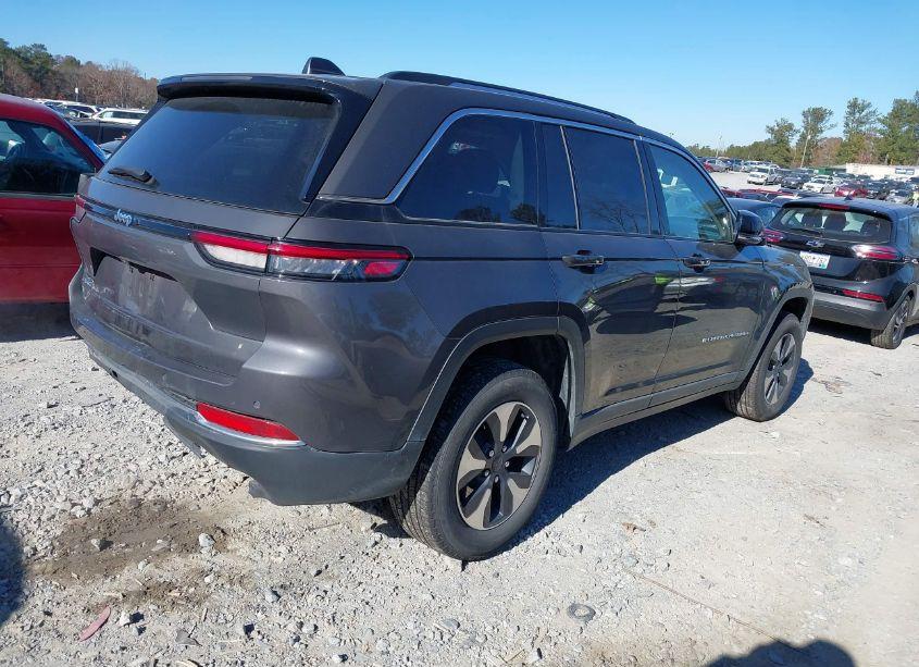 Photo 4 of 2023 Jeep Grand CHEROKEE 4XE (VIN 1C4RJYB68PC623749)