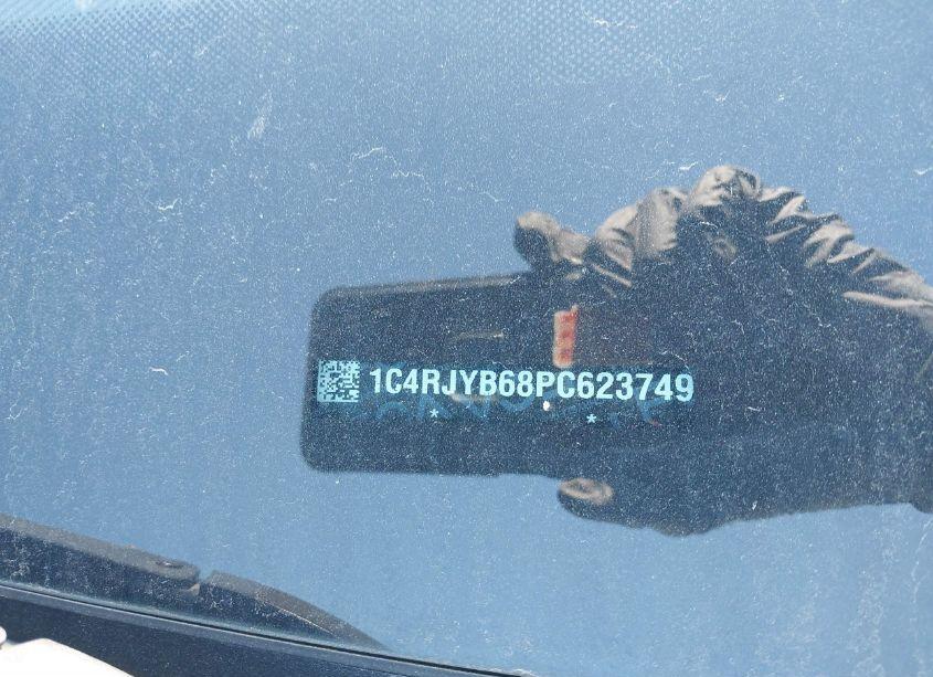 Photo 9 of 2023 Jeep Grand CHEROKEE 4XE (VIN 1C4RJYB68PC623749)