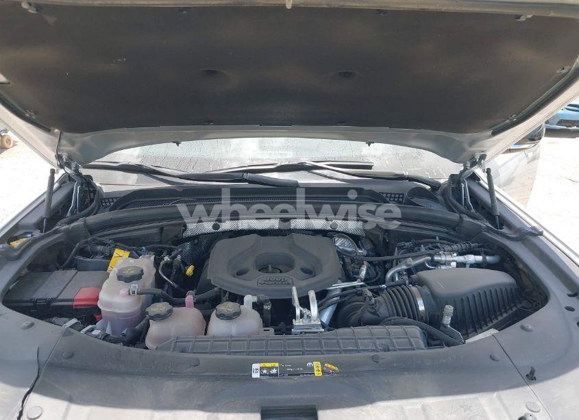 Photo 10 of 2024 Jeep Grand CHEROKEE 4XE (VIN 1C4RJYB68R8516819)