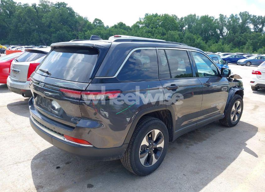 Photo 4 of 2024 Jeep Grand CHEROKEE 4XE (VIN 1C4RJYB68RC132293)