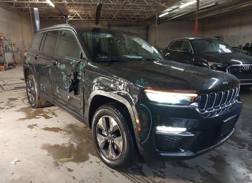 2024 Jeep Grand CHEROKEE 4XE ANNIVERSARY EDITION (VIN 1C4RJYB68RC710134) main photo