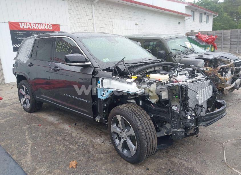 2023 Jeep Grand CHEROKEE 4XE (VIN 1C4RJYB69PC582211) main photo