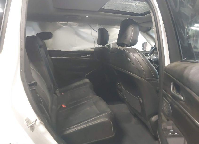 Photo 8 of 2023 Jeep Grand CHEROKEE 4XE (VIN 1C4RJYB69PC611254)