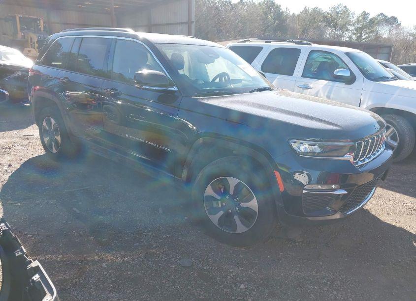 2024 Jeep Grand CHEROKEE 4XE (VIN 1C4RJYB69R8531782) main photo