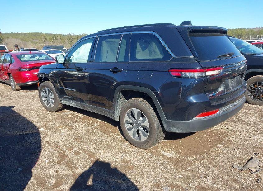 Photo 3 of 2024 Jeep Grand CHEROKEE 4XE (VIN 1C4RJYB69R8531782)