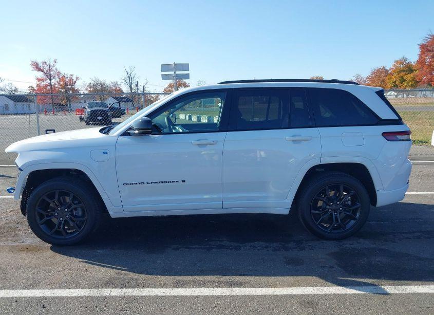 Photo 15 of 2024 Jeep Grand CHEROKEE 4XE ANNIVERSARY EDITION (VIN 1C4RJYB6XR8955682)